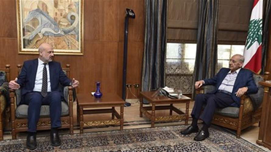 بري عرض الاوضاع العامة مع وزير الداخلية.. مولوي: الوضع الامني لا يزال متماسكاً وسيبقى متماسكاً بهمة القوى الأمنية 