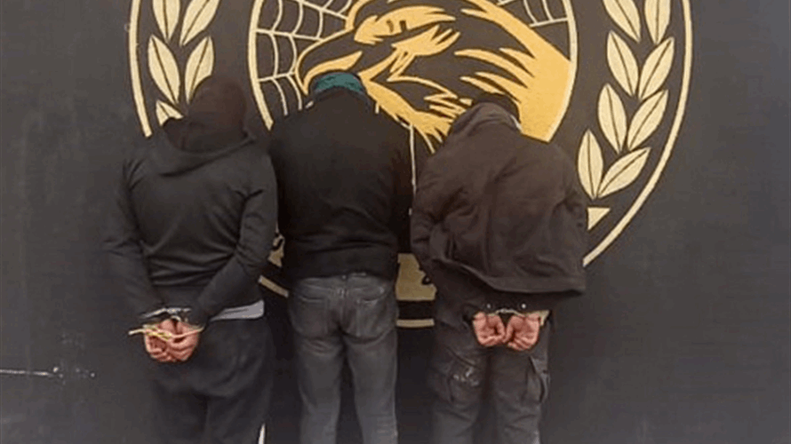 الجيش: توقيف لبنانيين إثنين وسوري لسرقتهم محولات وكابلات كهربائية في مشاريع القاع