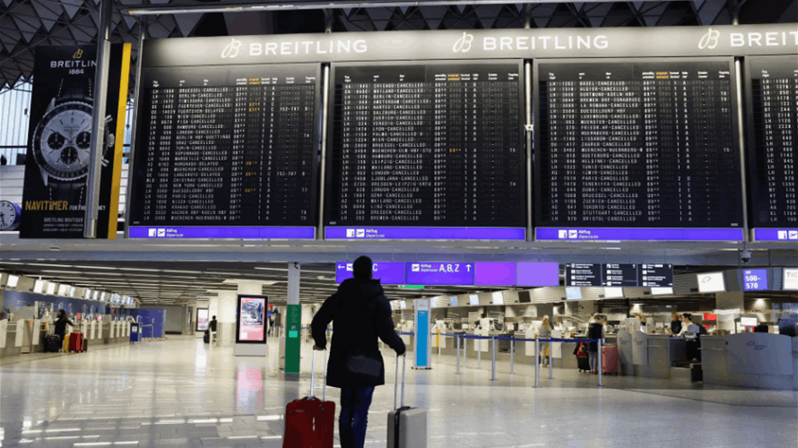 German airports strike grounds almost 300,000 passengers