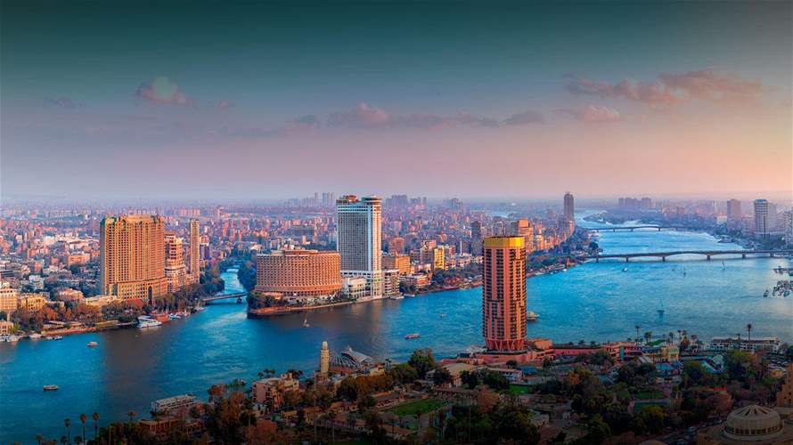 Egyptians lean on instalment payments to cope with inflation