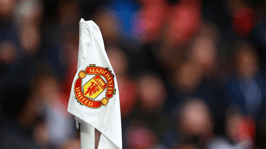 Man United bids draw financing interest from Ares