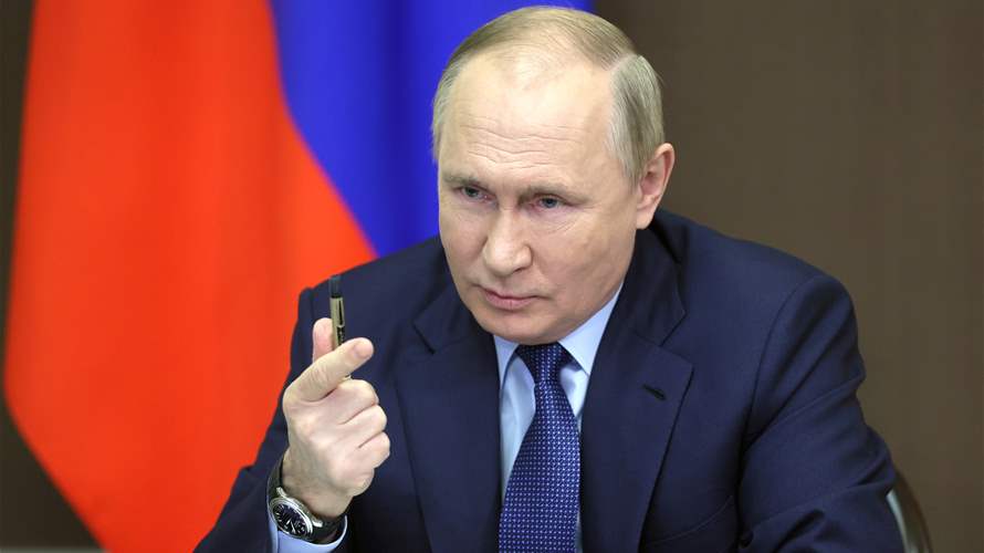 Putin tells FSB security service to raise its game against Western spy agencies