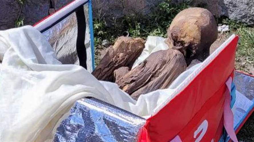 العثور على مومياء يصل عمرها لـ8 قرون في حقيبة عامل توصيل سابق في البيرو