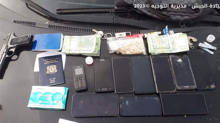 توقيف مطلوبين وضبط سيارتين مسروقتين ومخدرات في بلدتي بريتال وحورتعلا (صور)