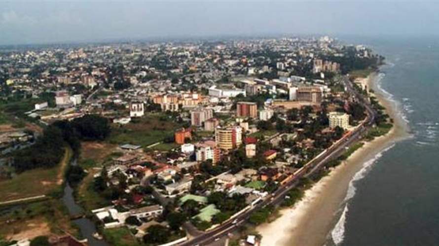 قتلى ومفقودين بعد غرق عبّارة صغيرة في الغابون