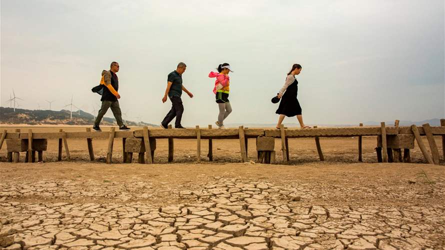 Parts of China sees record-breaking temperatures