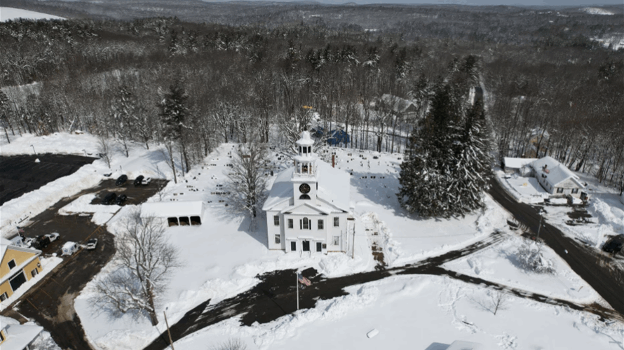 California flooded with rain, Northeast buried under snow