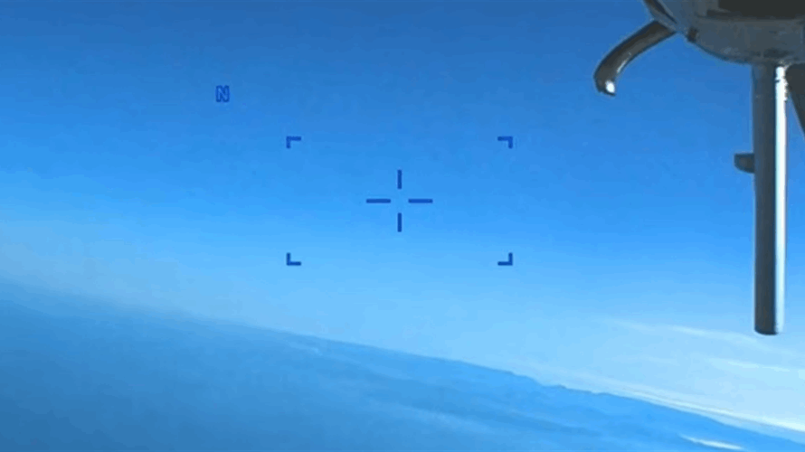 Russian defense minister decorates pilots for downing US drone