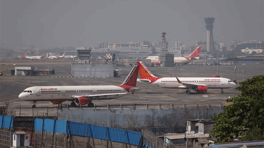 India resists UAE's calls for more air access, wants domestic carriers to fly long haul