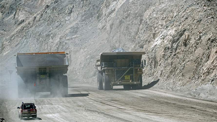 Huayou starts trial production at Zimbabwe lithium mine, invests in Namibian project