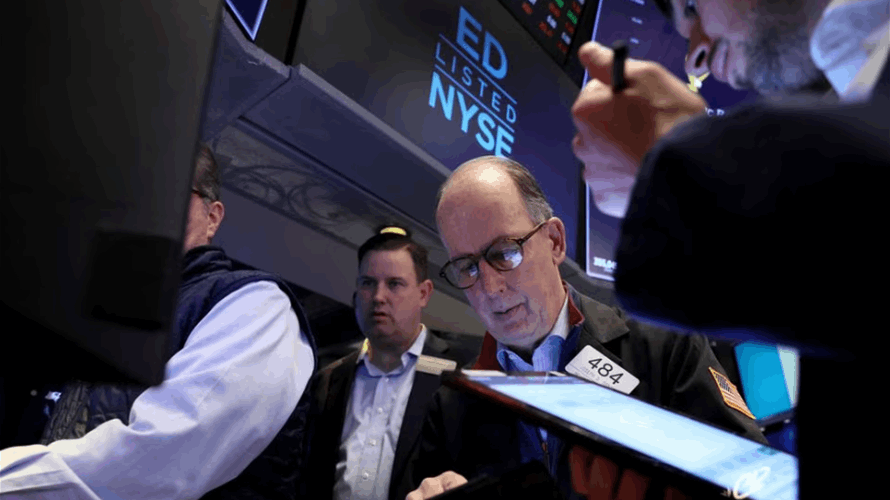 Futures muted as yields rise amid easing bank contagion fears