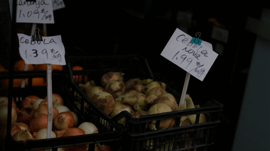 Scrapping food VAT not enough to tackle cost of living crisis, Portuguese say