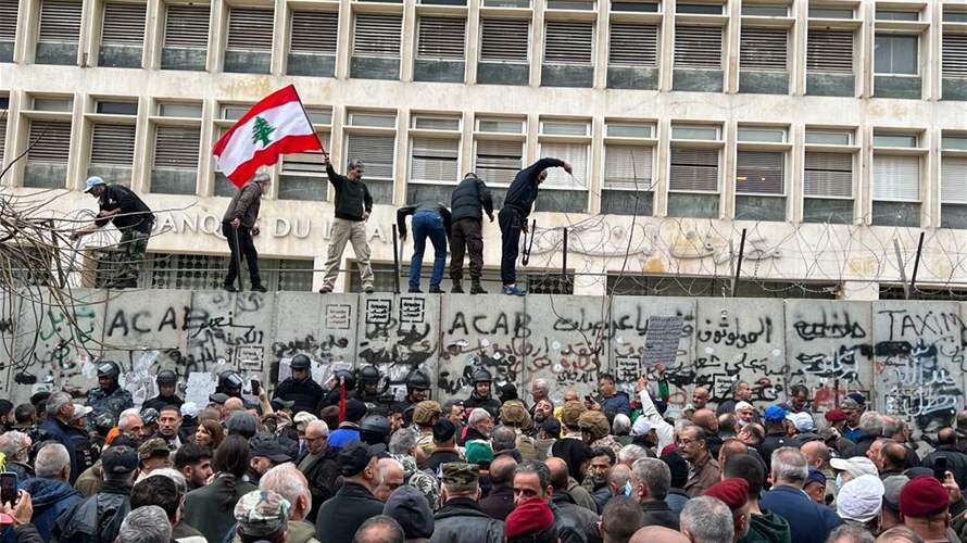 الأنظار بقيت تتجه الى الحراك الداخلي.. وماذا عن الملف الرئاسي؟ (اللواء)