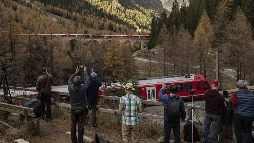 جرحى في خروج قطارين عن سكّتيهما في سويسرا 