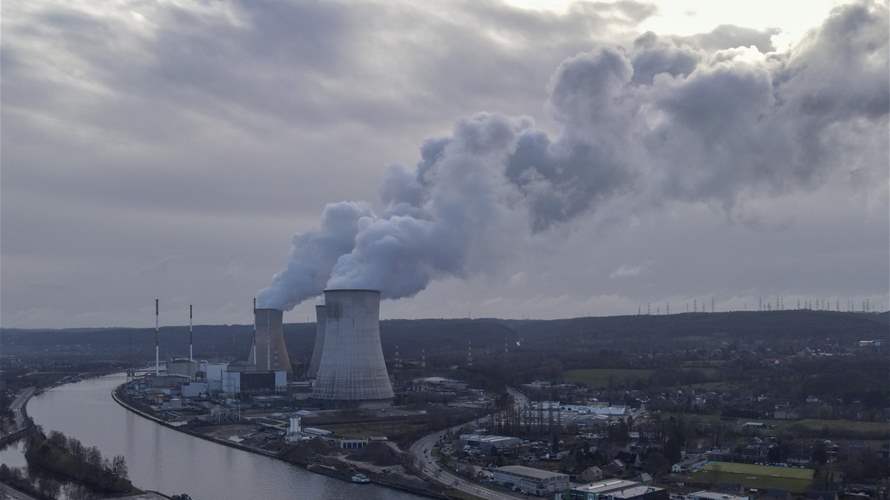 Small areas reopen near Fukushima nuclear plant, few return