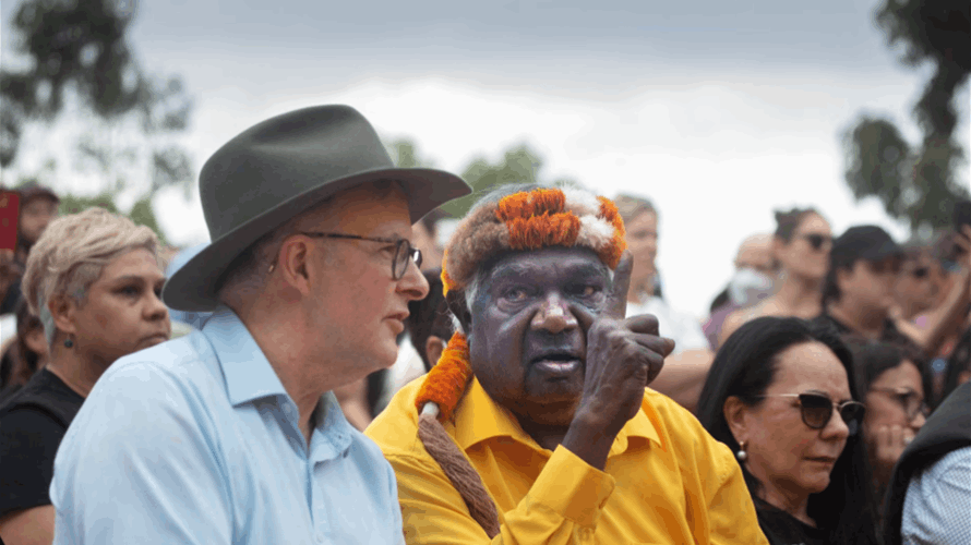 Yunupingu: Indigenous Australian 'national treasure' dies aged 74