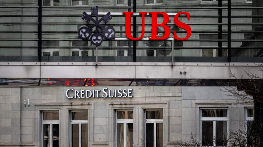 UBS, Credit Suisse drop after Swiss prosecutor probes takeover deal