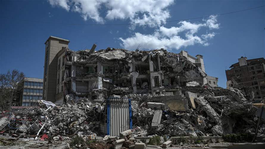 Quake anger ebbs in Erdogan stronghold ahead of vote