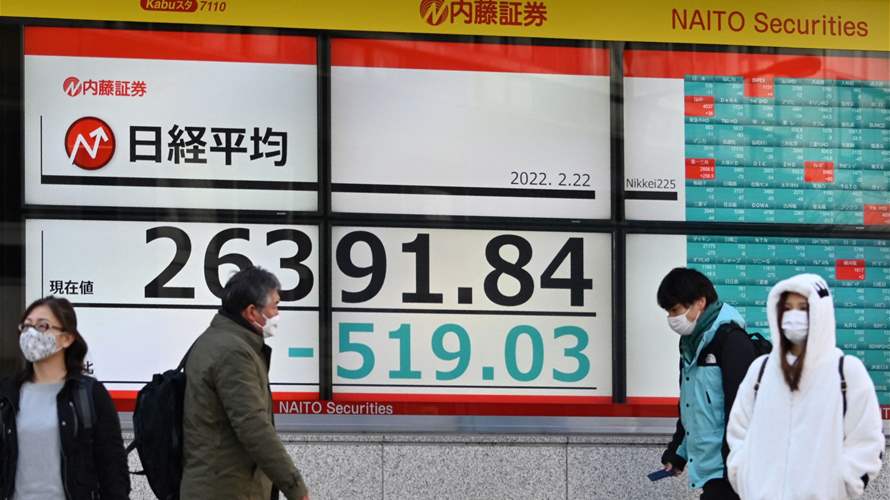 Asian stocks slide, bond yields depressed as recession worries weigh