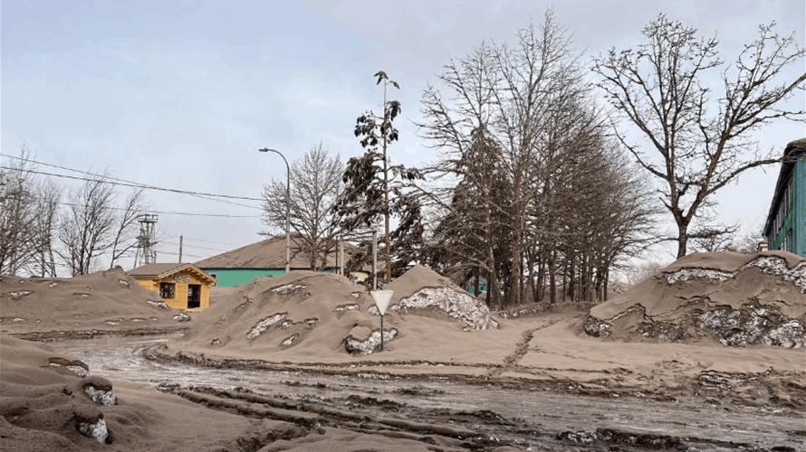 Russian volcano erupts, spewing out a vast cloud of ash