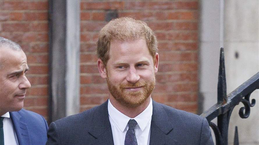 الأمير هاري سيحضر تتويج والده تشارلز الثالث من دون ميغان ماركل 
