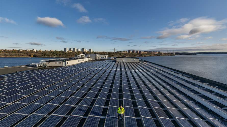 Swedish inflation falls on lower energy prices