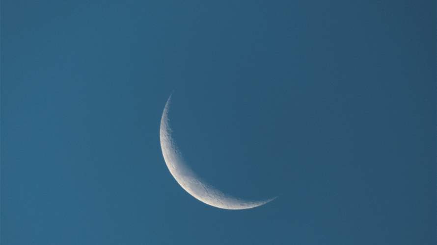 Sky News: Saudi Arabia confirmed the sighting of the crescent of the Shawwal month, and Friday is the first day of Eid al-Fitr