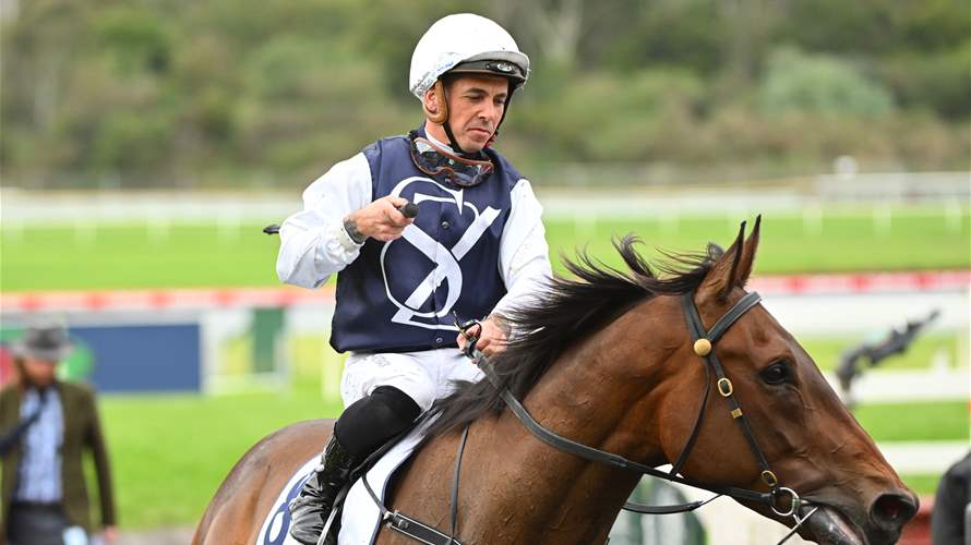Horse racing-Australian jockey Holland dies after fall