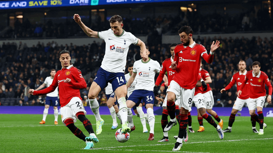 Spurs fight back to draw 2-2 with Man United in thriller