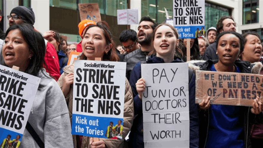 UK healthcare pay offer accepted by majority of unions