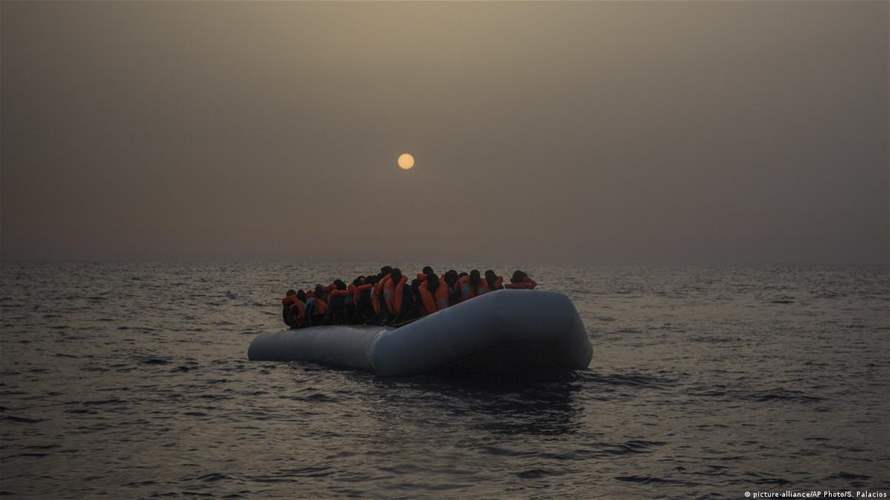 ثلاثة مفقودين إثر غرق مركب يقلّ مهاجرين في المتوسط