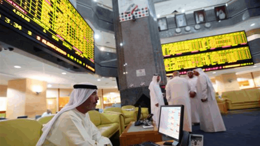 Qatar leads major Gulf markets lower on weak earnings