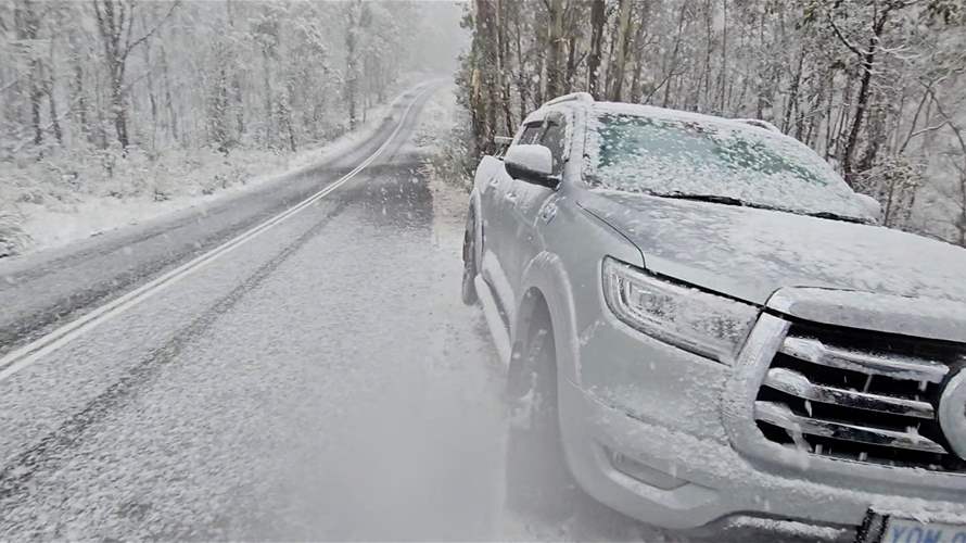 Cold snap brings early snow, high wind to Australia's southeast