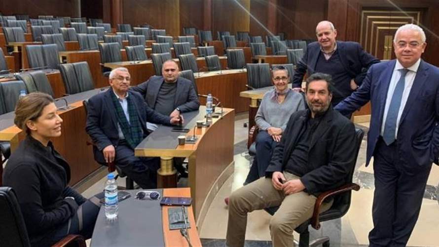 عامٌ على دخول "نوّاب التغيير" الى البرلمان... فرّقتهم التباينات فهل يجمعهم اسم صلاح حنين؟ (نداء الوطن)