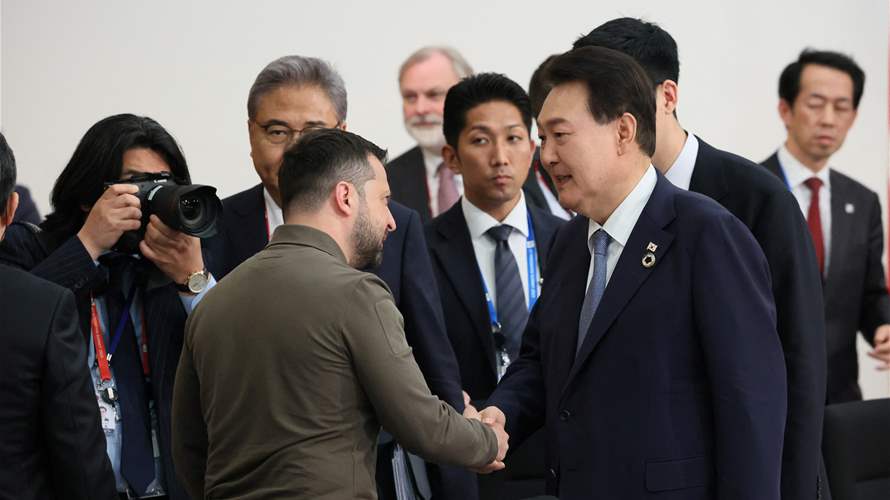 Zelenskiy meets South Korea's Yoon at G7