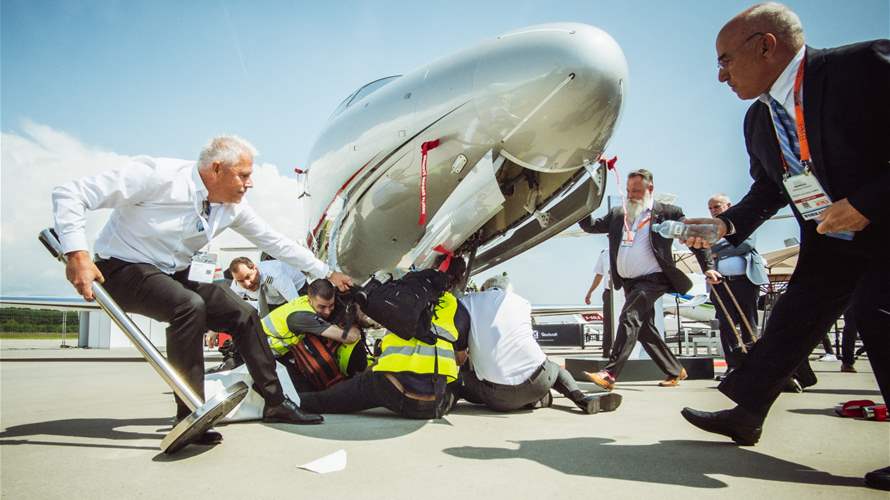 Climate protests over private jets disrupt Geneva Airport flights
