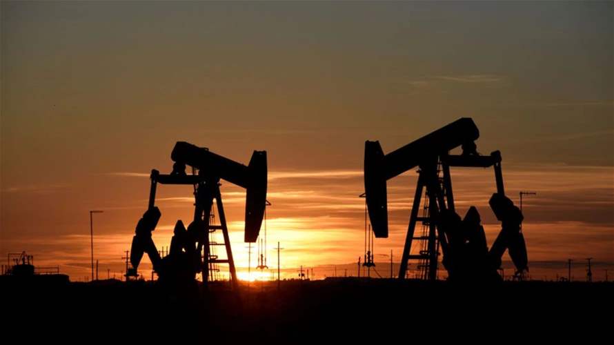 Oil falls further as weak China data offsets US debt ceiling progress