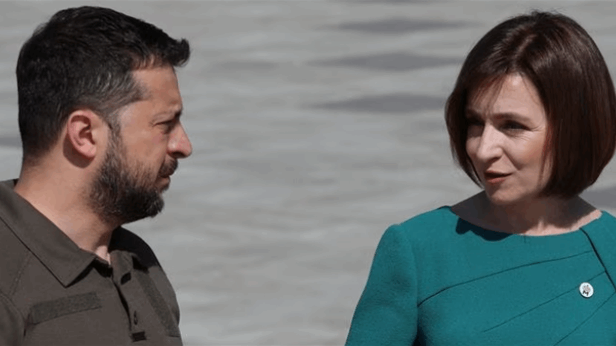 Zelenskiy joins European leaders at summit in Moldova