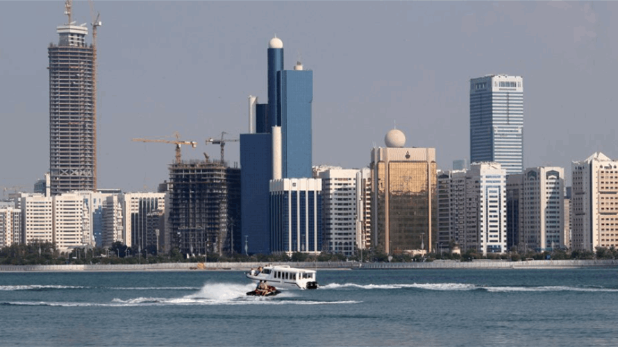 UAE begins corporate tax roll-out, with free zones exempted