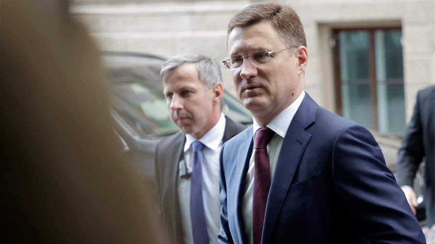 Russia fully enforces its oil output cuts, Novak says