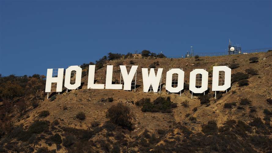 Hollywood directors reach labor pact, writers remain on strike