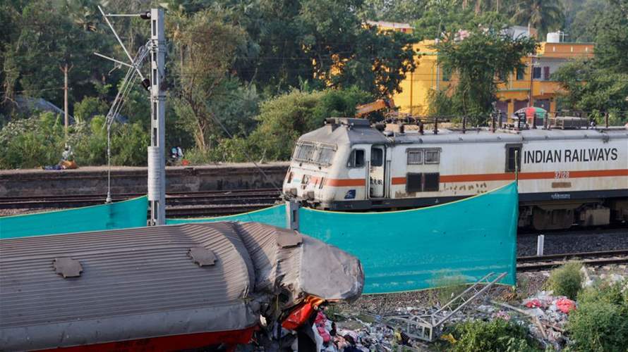 Probe into Indian rail disaster opens as trains start running