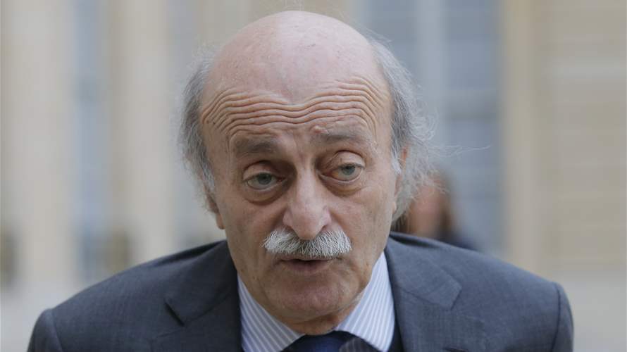 Palestinian National Initiative delegation holds meeting with Walid Jumblatt in Limassol