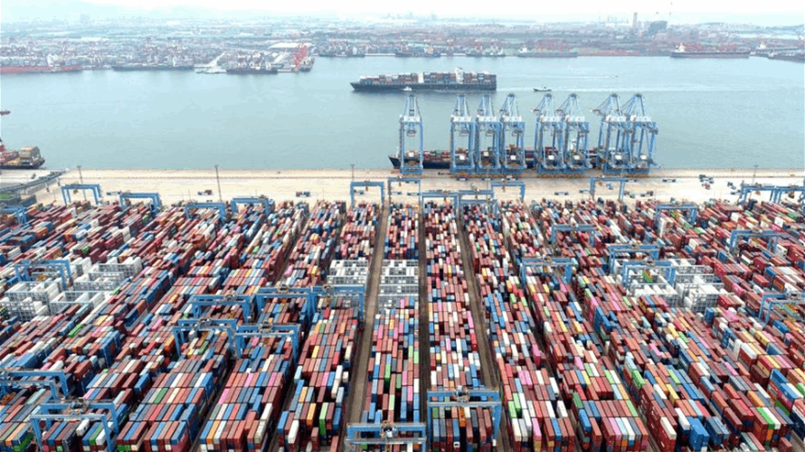 China's exports tumble in May as global demand falters
