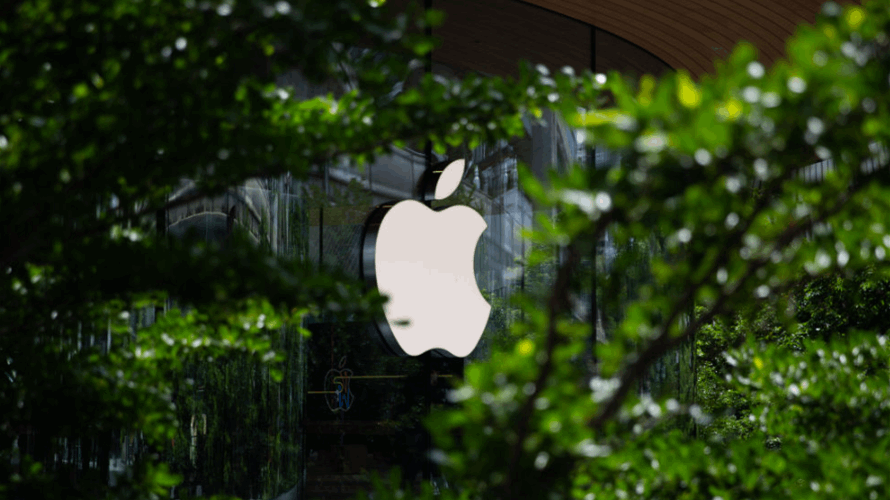 Apple is making developer betas free and accesible to everyone