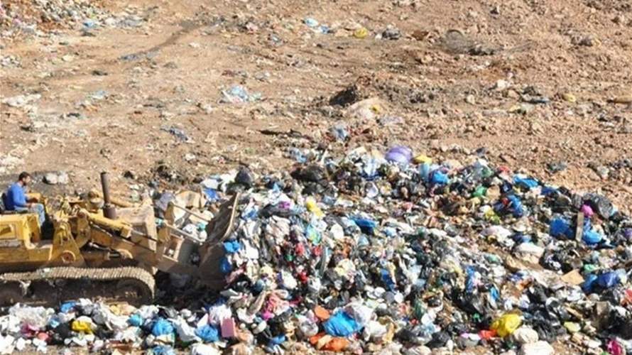 قرار قضائي باقفال مكب النفايات التابع لبلدية كفرتبنيت بالشمع الاحمر