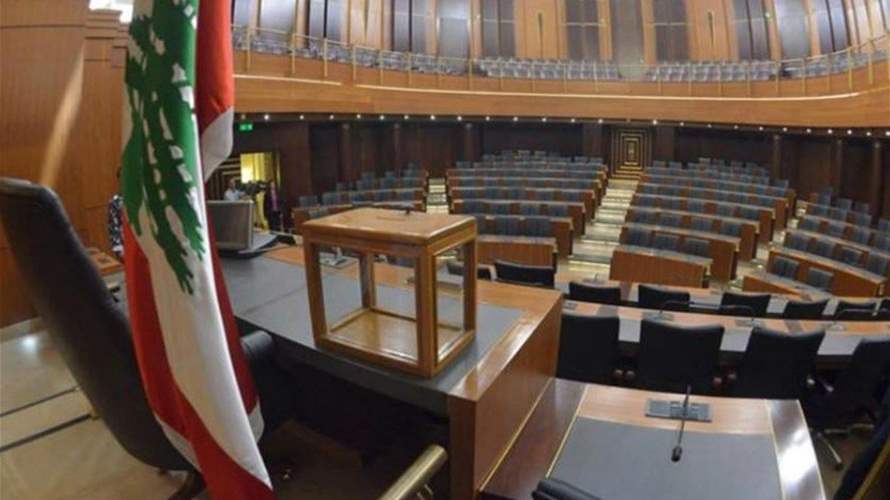 عكاظ: 14 حزيران.. لا رئيس للبنان 