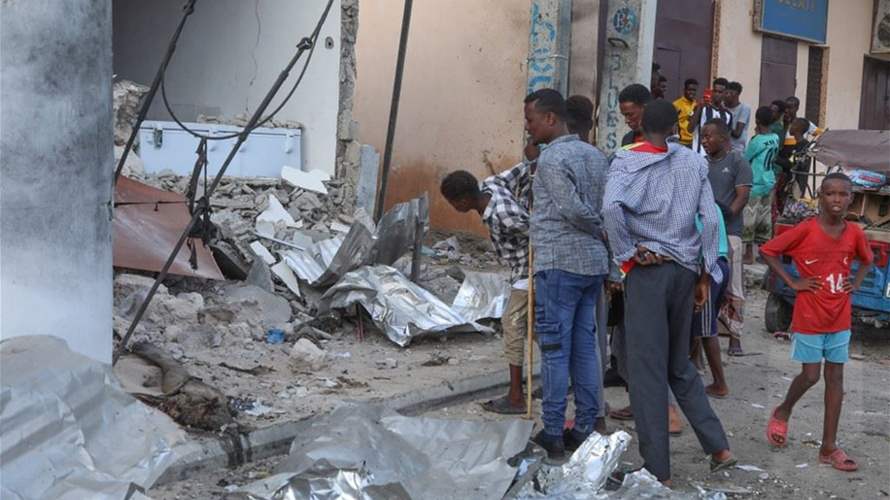 مقتل ستة مدنيين وثلاثة شرطيين في الهجوم على الفندق في مقديشو