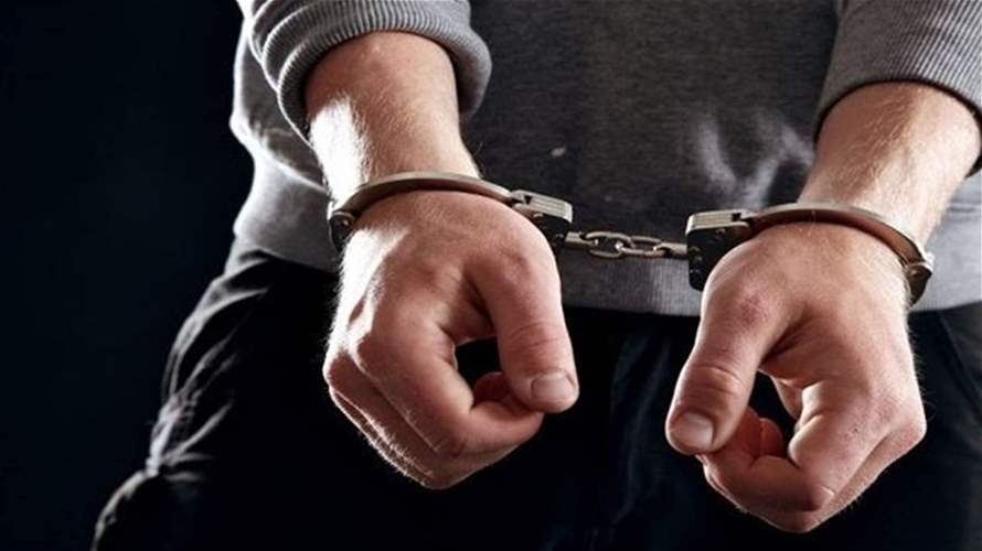 الجمارك: توقيف عضو في شبكة تهريب مخدرات في جسر الباشا وضبط كميات من الحشيشة معدة للشحن الى أوروبا
