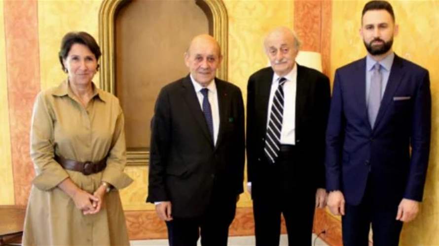 جنبلاط وتيمور للودريان: لضرورة التحاور بين اللبنانيين والتوافق لانتخاب رئيس